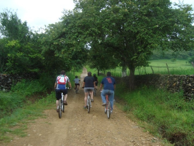 Rodando por los senderos